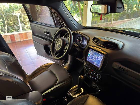 JEEP RENEGADE 1.8 16V FLEX LONGITUDE 4P AUTOMÁTICO JEEP RENEGADE 1.8 16V FLEX LONGITUDE 4P AUTOMÁTICO
